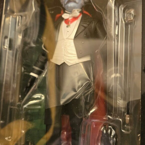 The Munsters Count Figure - Picture 4 of 6
